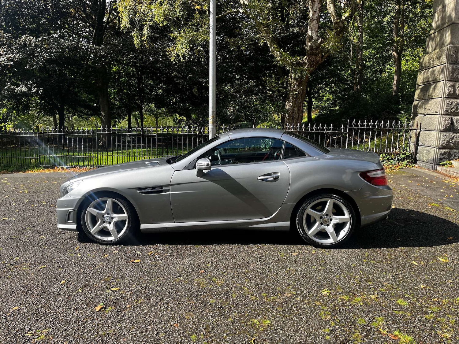 Used Mercedes-Benz SLK 2012 for sale - 76462030: Photo 27