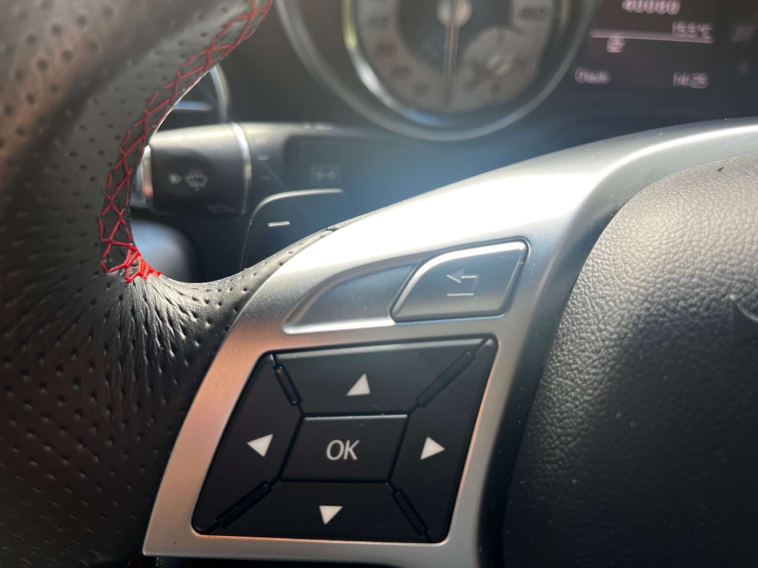 Used Mercedes-Benz SLK 2012 for sale - 76462030: Photo 46