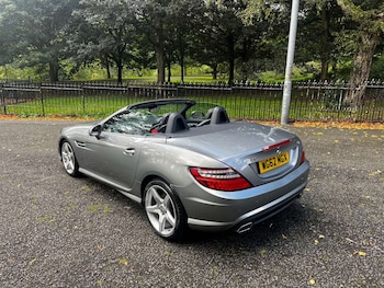 Used Mercedes-Benz SLK 2012 for sale - 76462030: Photo