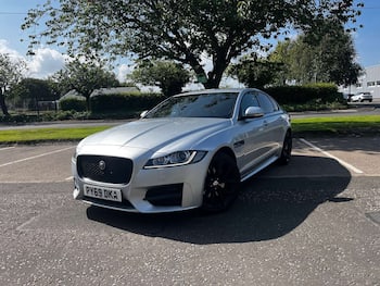 Used Jaguar XF 2019 for sale - 79616838: Photo