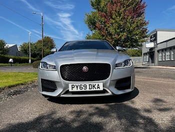 Used Jaguar XF 2019 for sale - 79616838: Photo