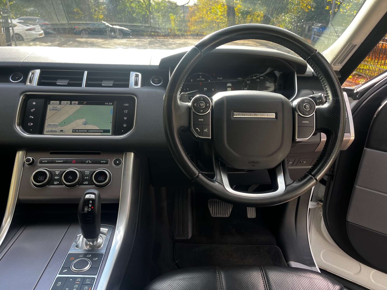 Used Land Rover Range Rover Sport 2016 for sale - 76462045: Photo 17