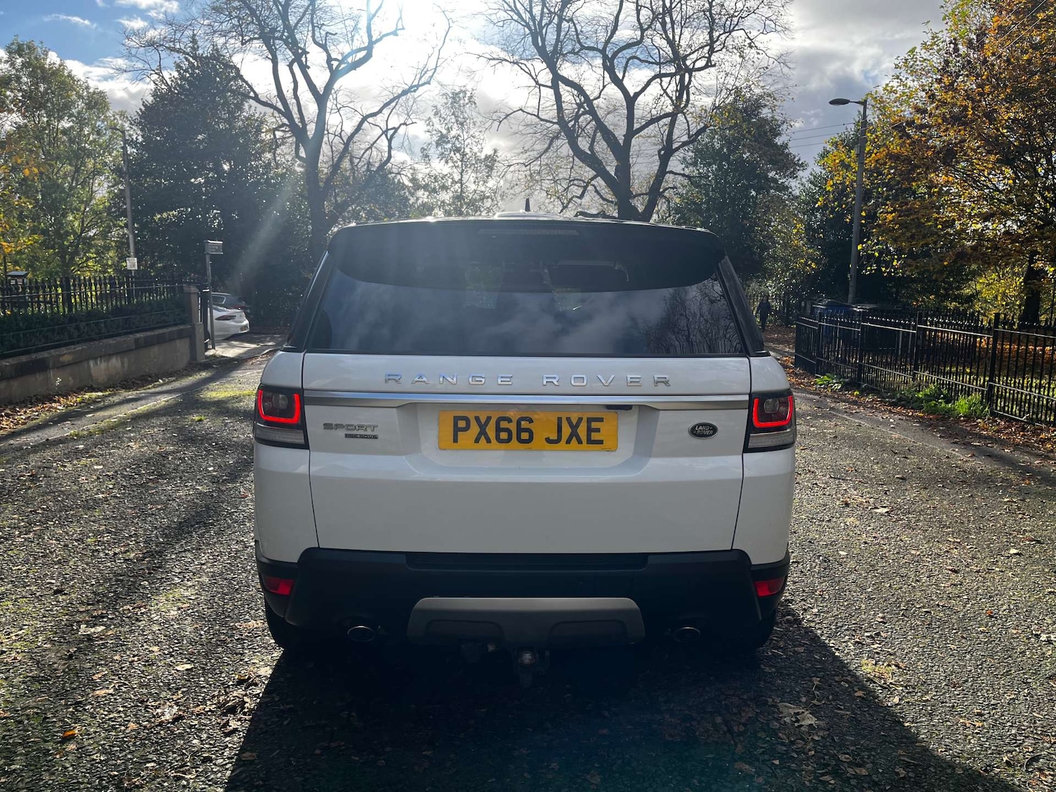 Used Land Rover Range Rover Sport 2016 for sale - 76462045: Photo 30