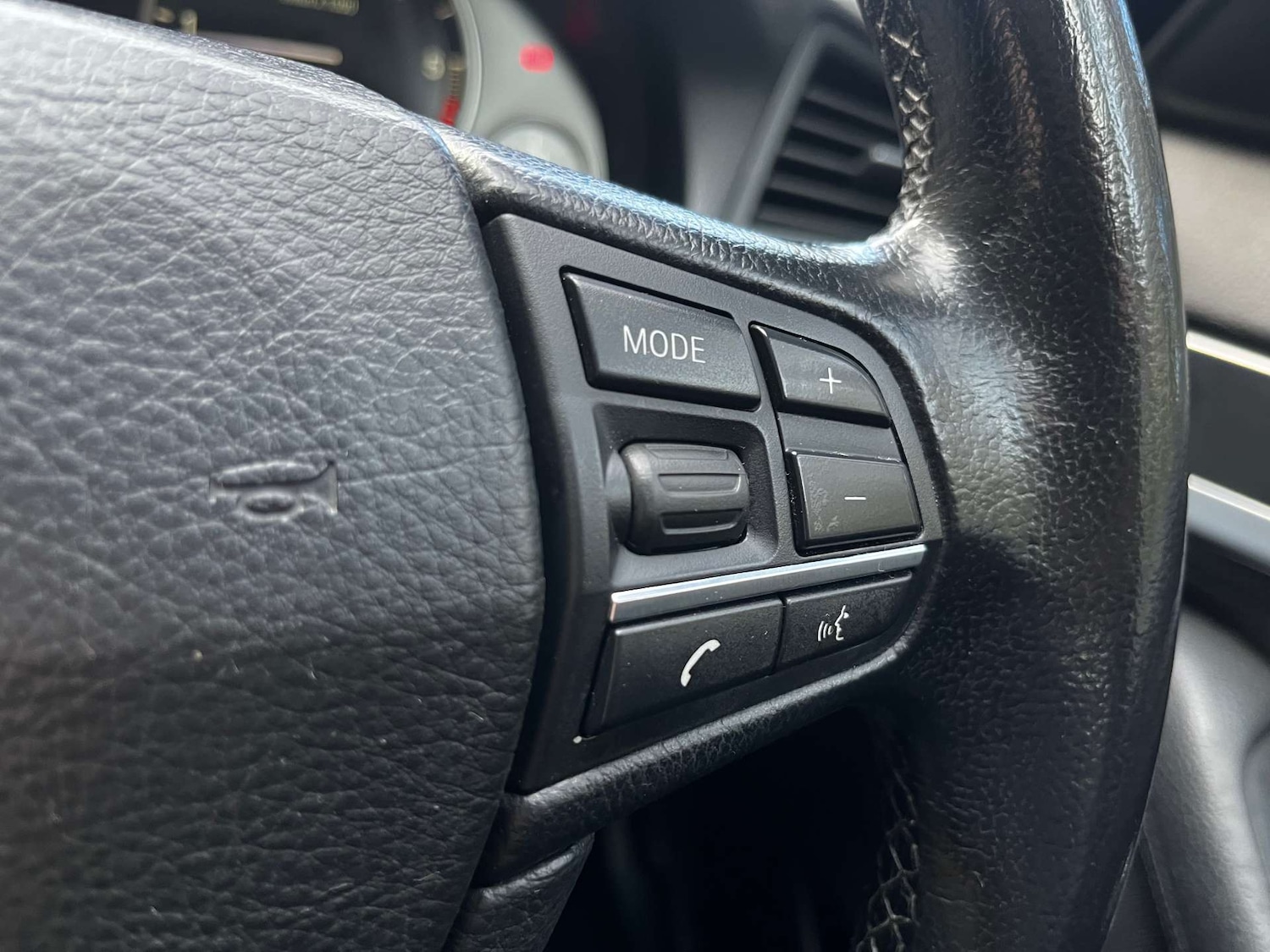 Used BMW 5 Series 2014 for sale - 76462044: Photo 40