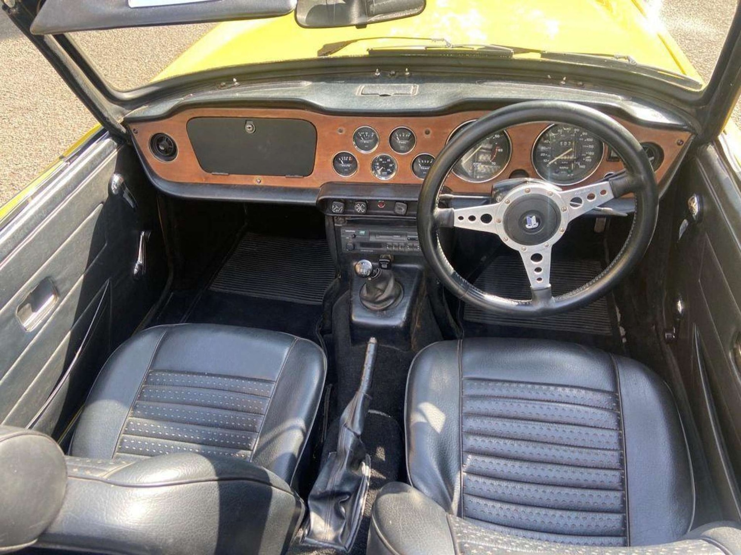 Used Triumph TR6 1975 for sale - 77128561: Photo 9