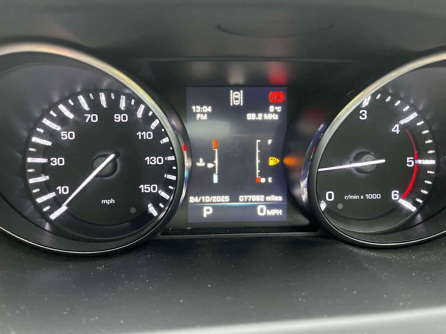 Used Land Rover Discovery Sport 2015 for sale - 76462062: Photo 14