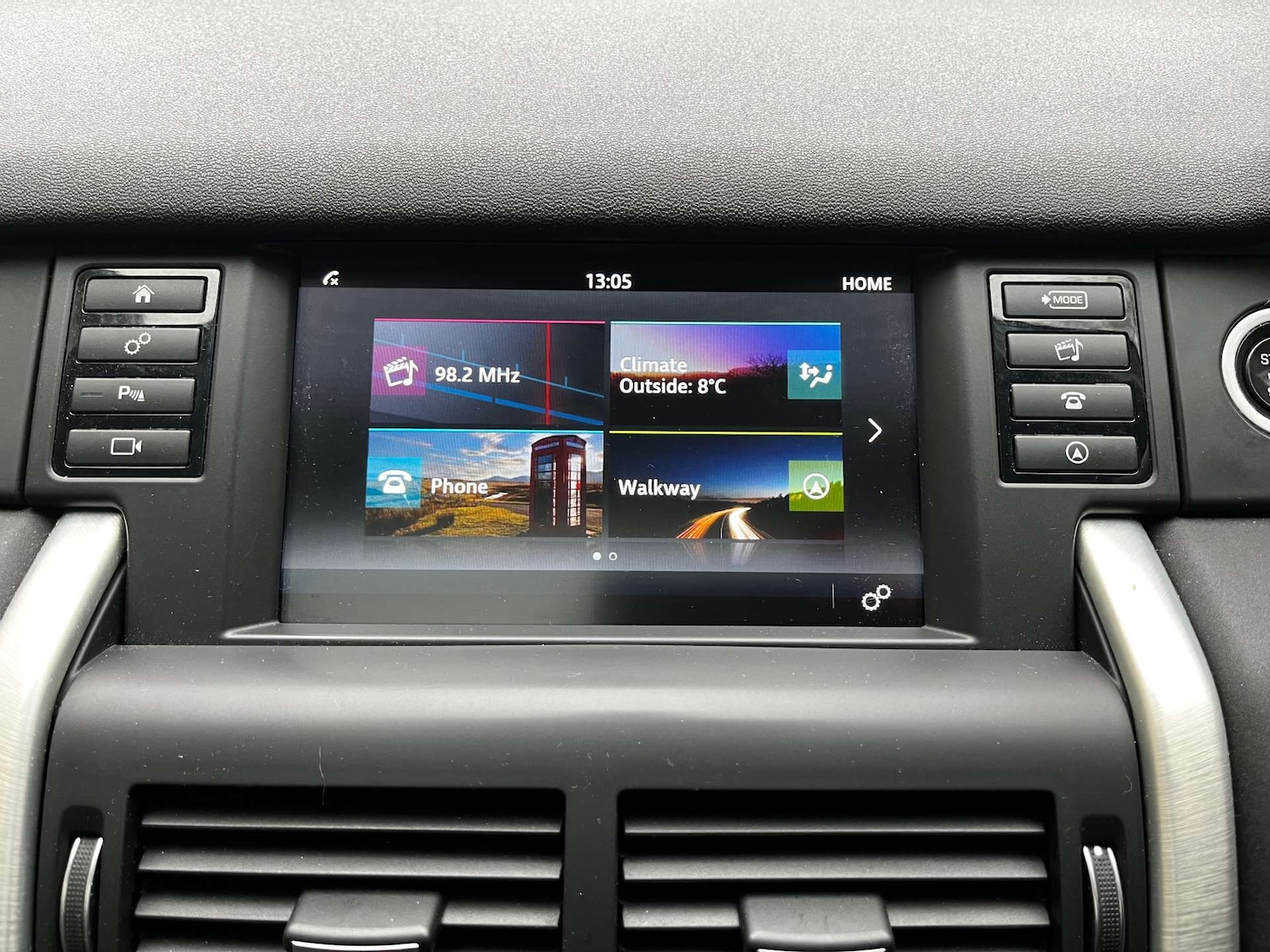 Used Land Rover Discovery Sport 2015 for sale - 76462062: Photo 16