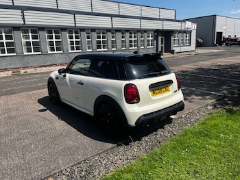 Used MINI Hatch 2022 for sale - 79054690: Photo