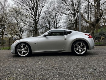 Used Nissan 370 Z 2010 for sale - 78016514: Photo
