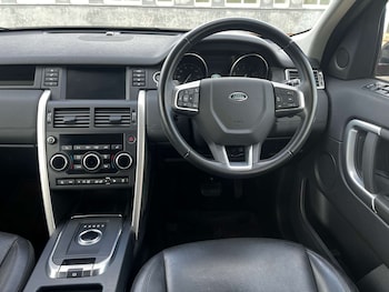 Used Land Rover Discovery Sport 2019 for sale - 78837889: Photo