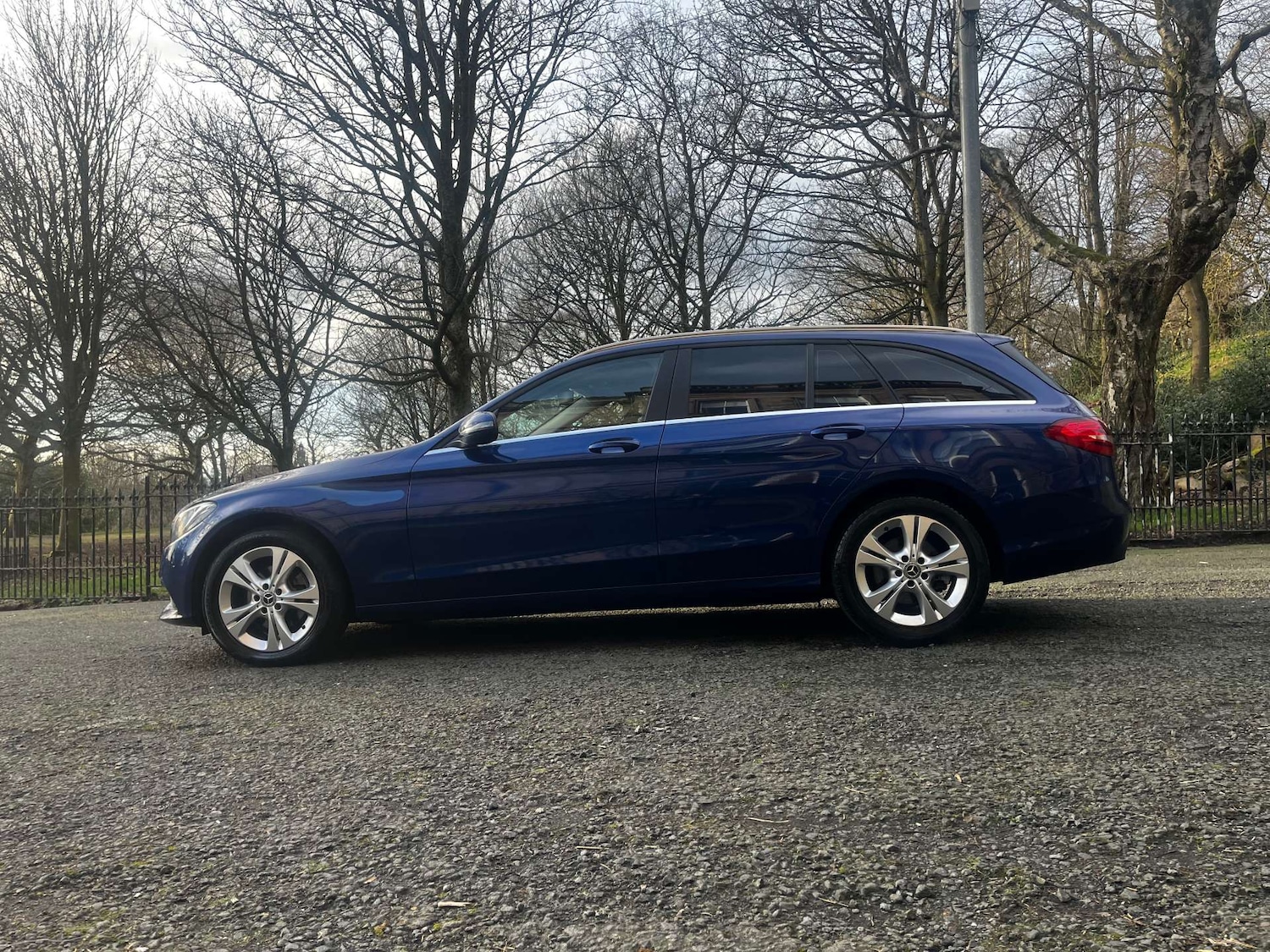 Used Mercedes-Benz C Class 2018 for sale - 77616138: Photo 2