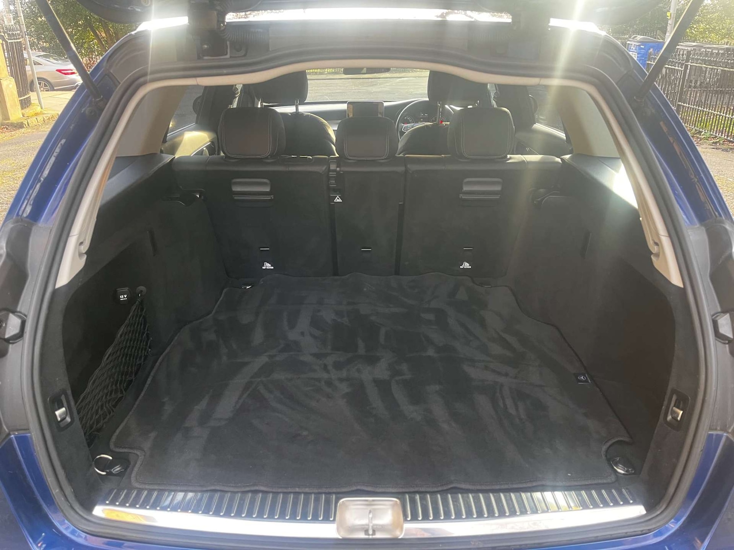 Used Mercedes-Benz C Class 2018 for sale - 77616138: Photo 42