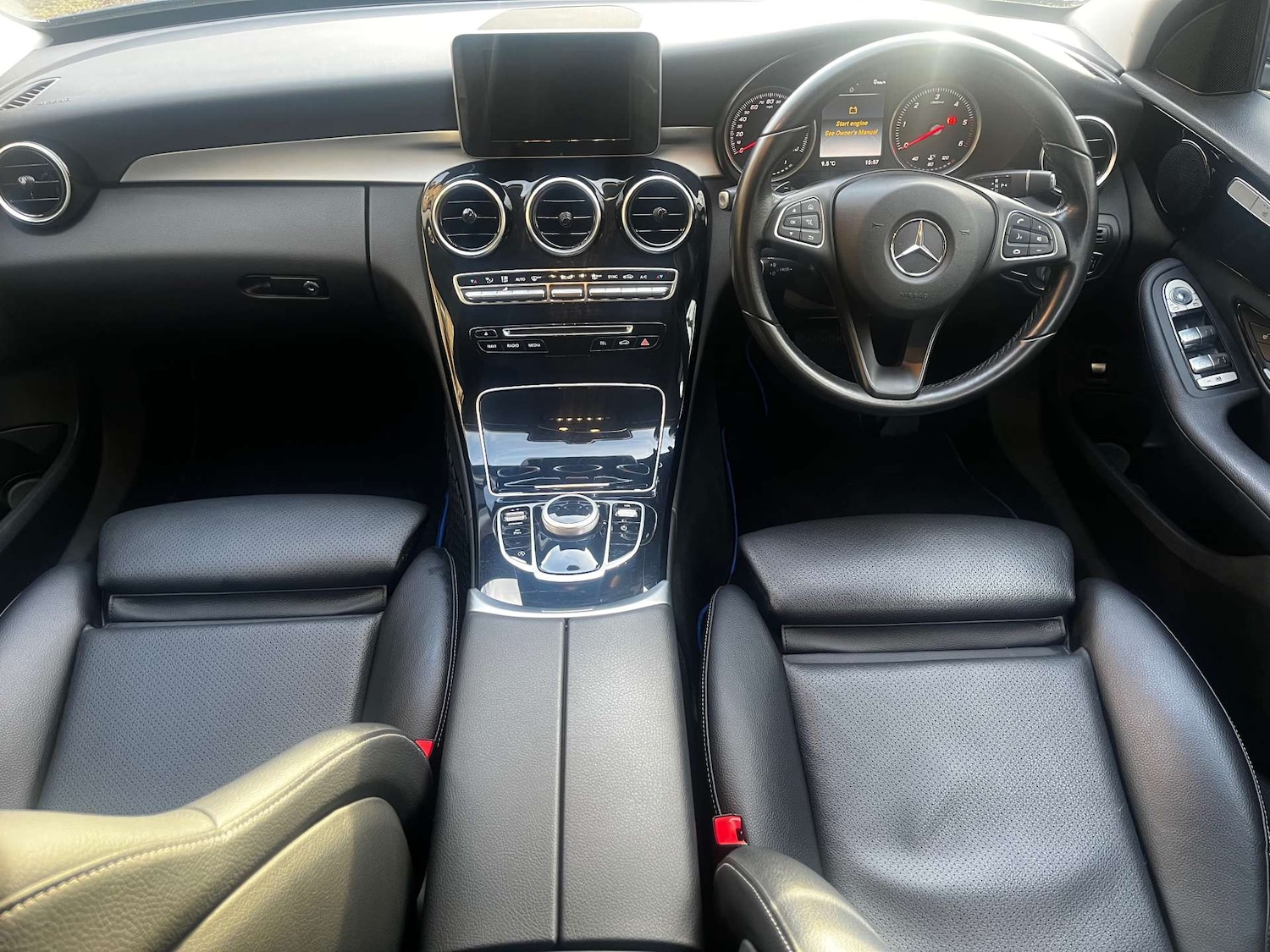 Used Mercedes-Benz C Class 2018 for sale - 77616138: Photo 8