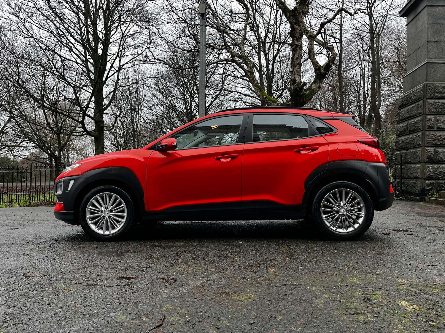 Used Hyundai KONA 2018 for sale - 77128593: Photo 2