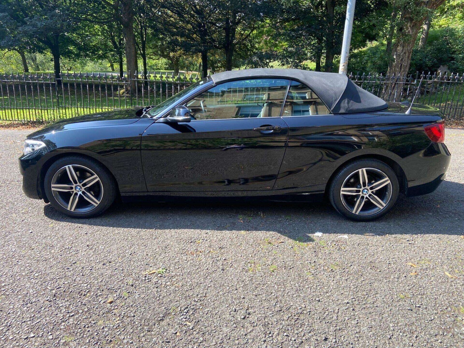 Used BMW 2 Series 2017 for sale - 77128516: Photo 2