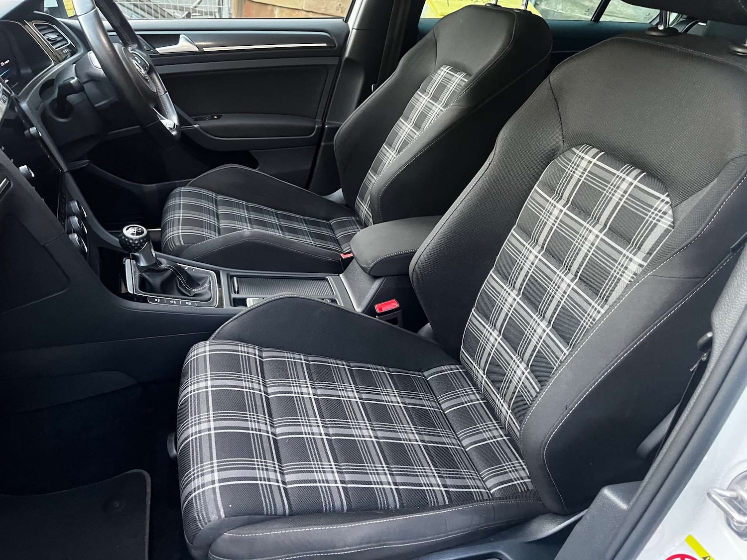 Used Volkswagen Golf 2018 for sale - 77128589: Photo 12