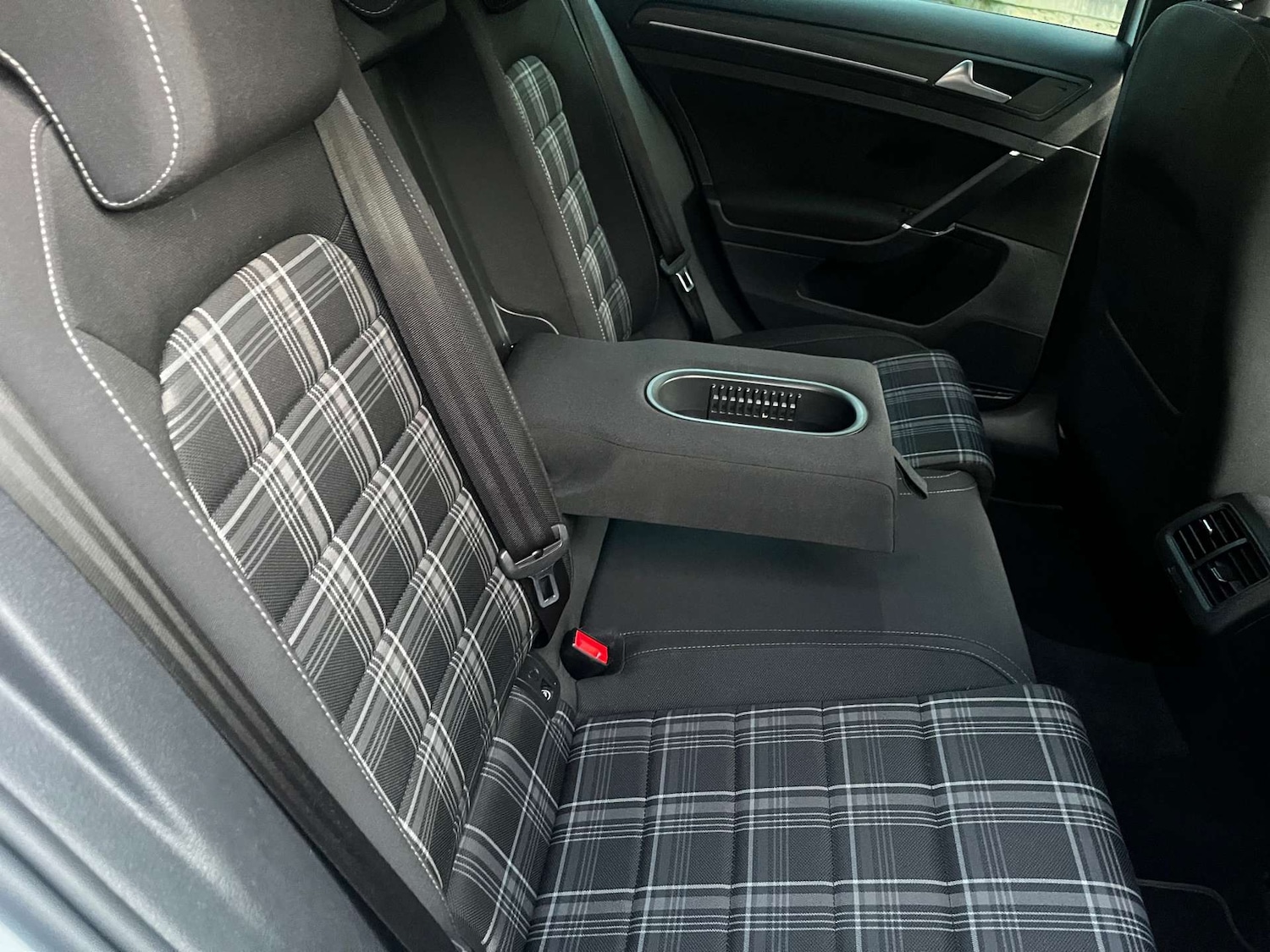 Used Volkswagen Golf 2018 for sale - 77128589: Photo 16