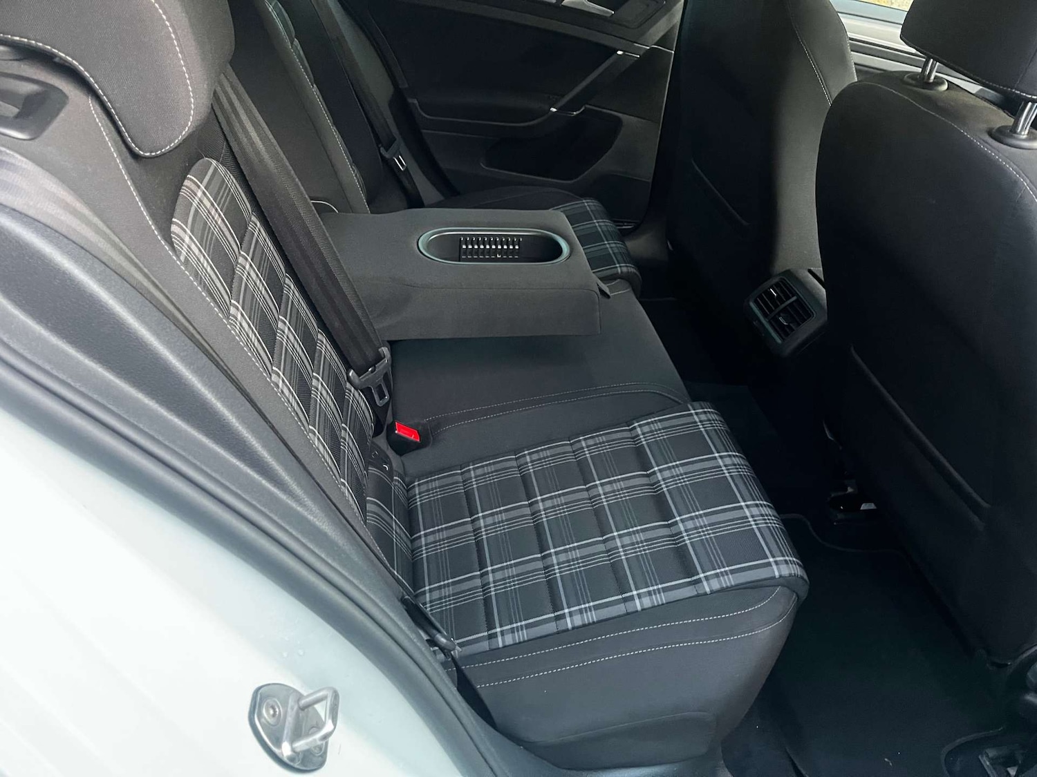 Used Volkswagen Golf 2018 for sale - 77128589: Photo 17