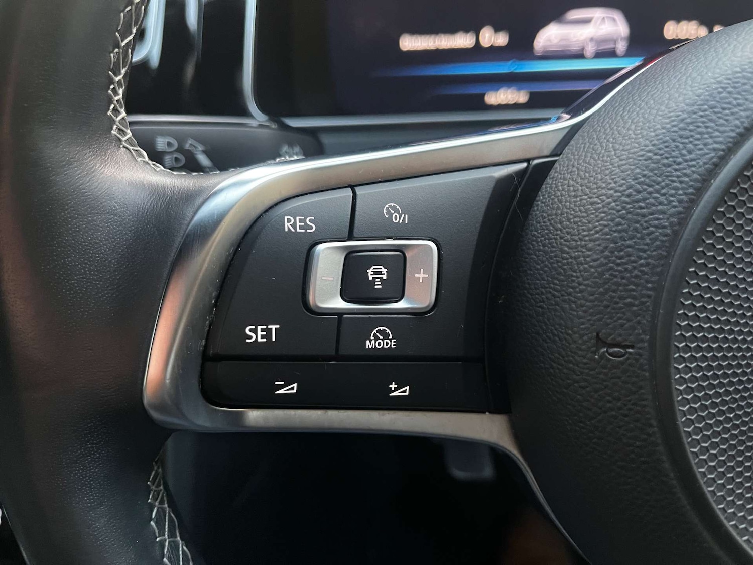 Used Volkswagen Golf 2018 for sale - 77128589: Photo 40