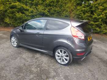 Used Ford Fiesta 2017 for sale - 74450041: Photo