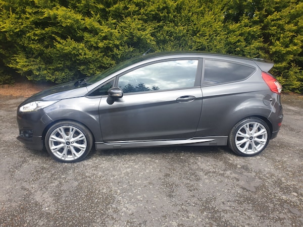 Used Ford Fiesta 2017 for sale - 74450041: Photo 5