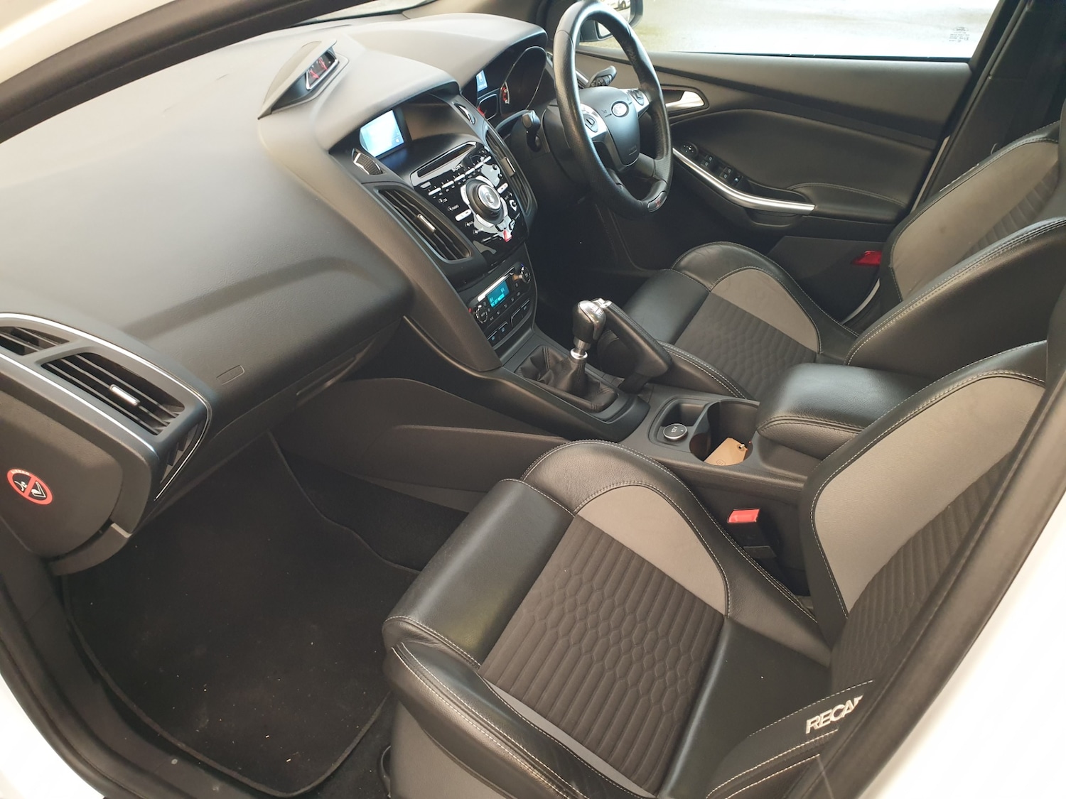 Used Ford Focus 2014 for sale - 77088844: Photo 3