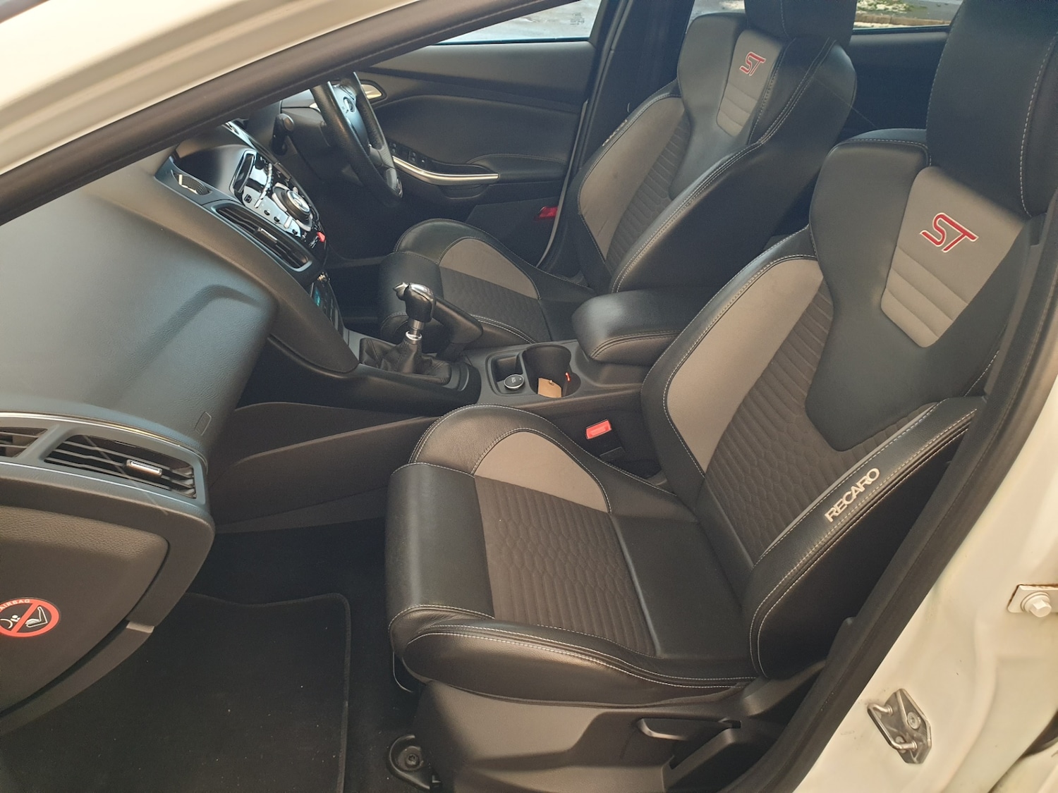 Used Ford Focus 2014 for sale - 77088844: Photo 4