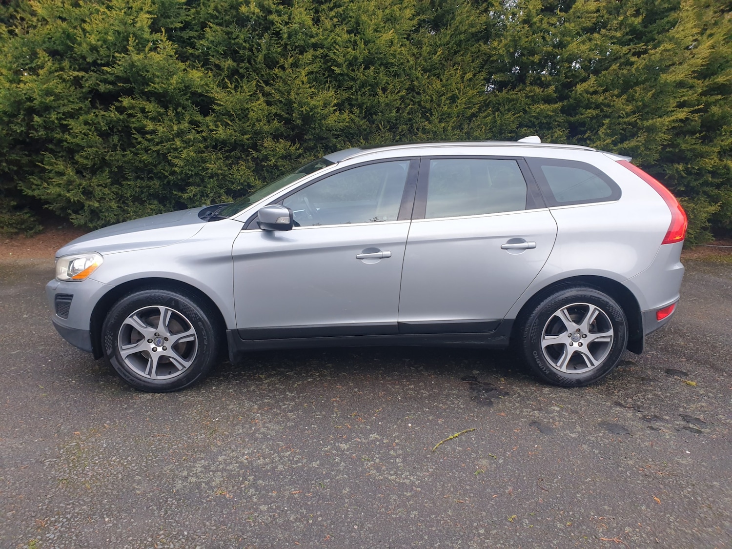 Used Volvo XC60 2010 for sale - 78045337: Photo 5