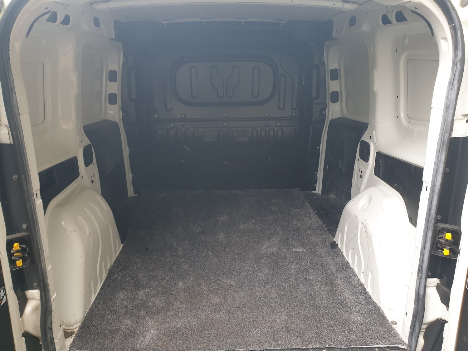 Used Vauxhall Combo 2017 for sale - 78134688: Photo 14