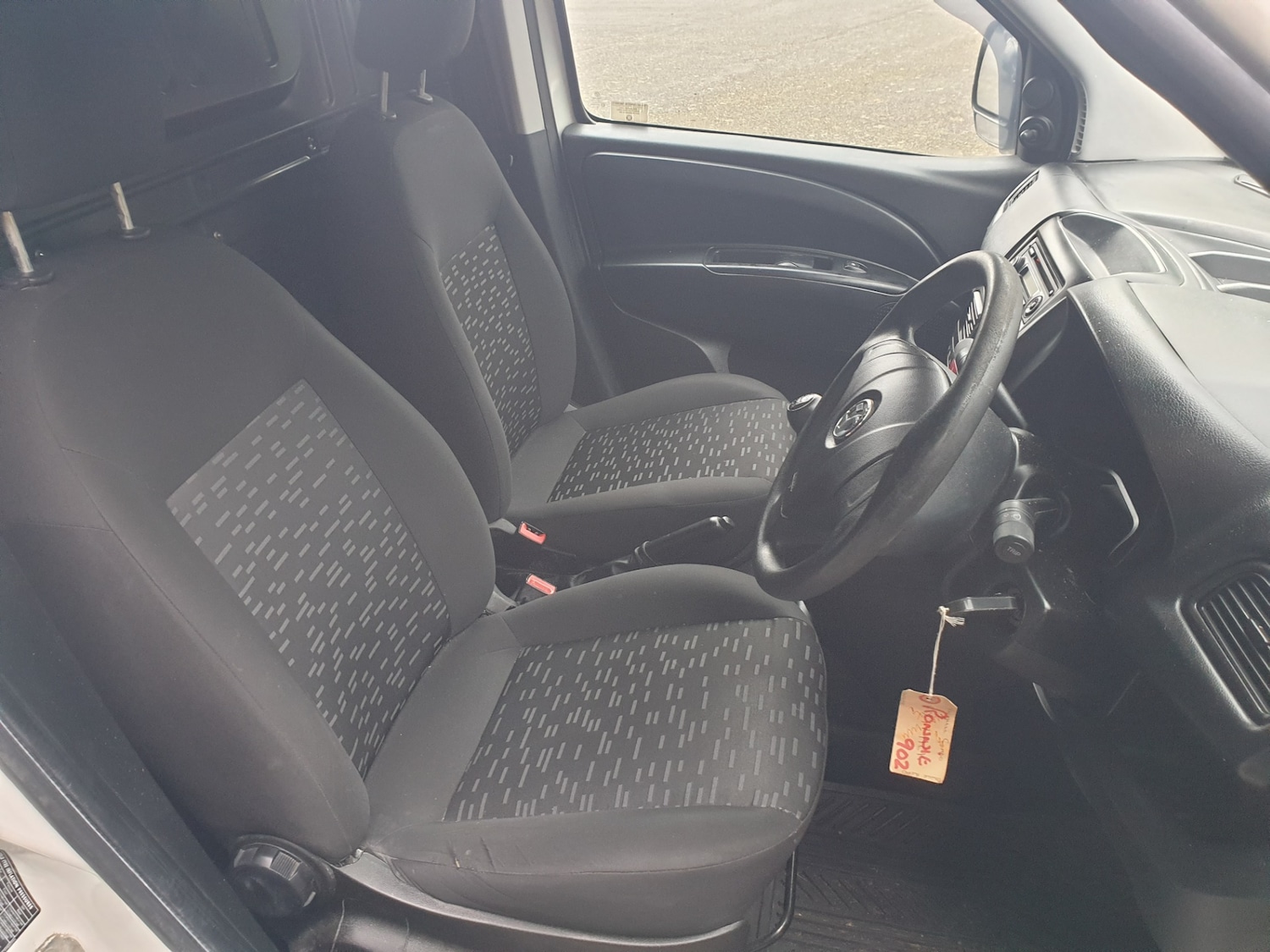 Used Vauxhall Combo 2017 for sale - 78134688: Photo 8