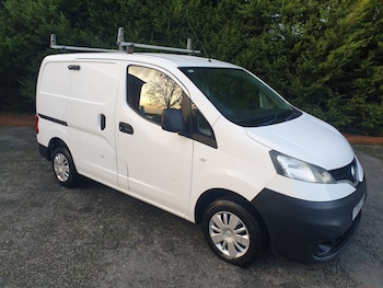 Nissan - NV200