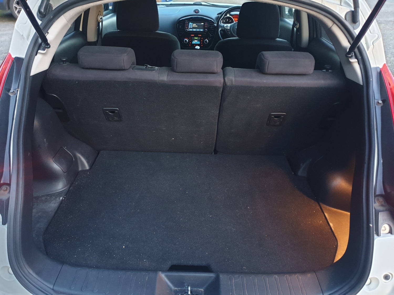 Used Nissan Juke 2014 for sale - 76799606: Photo 15