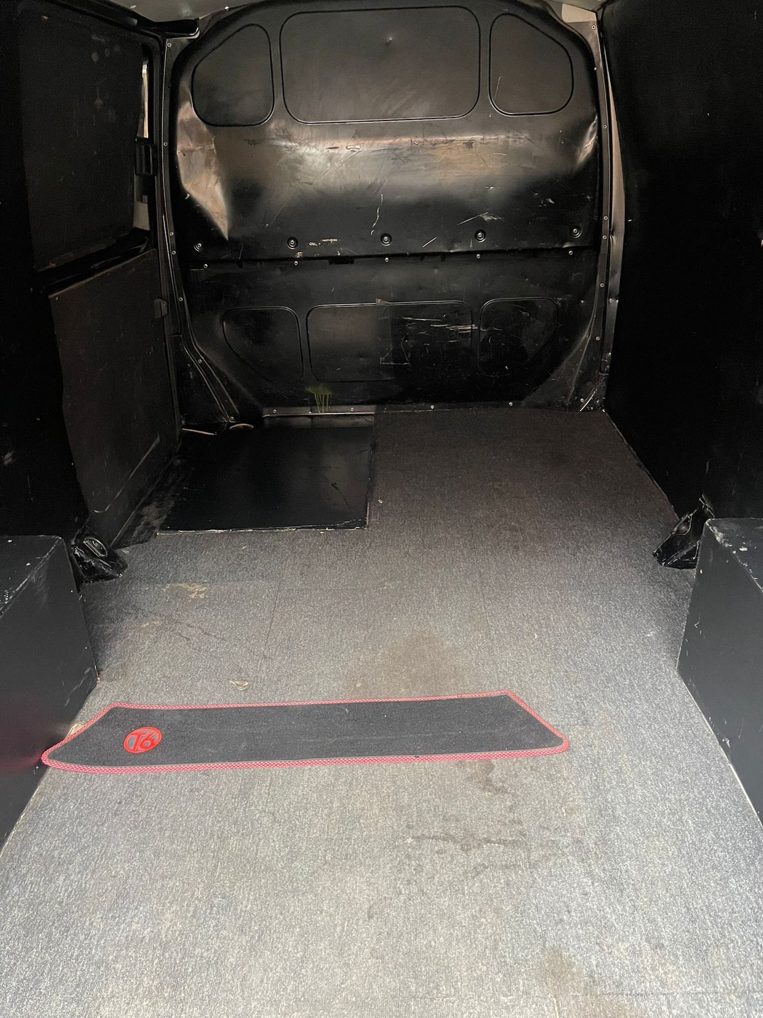 Used Volkswagen Transporter 2016 for sale - 78070723: Photo 9