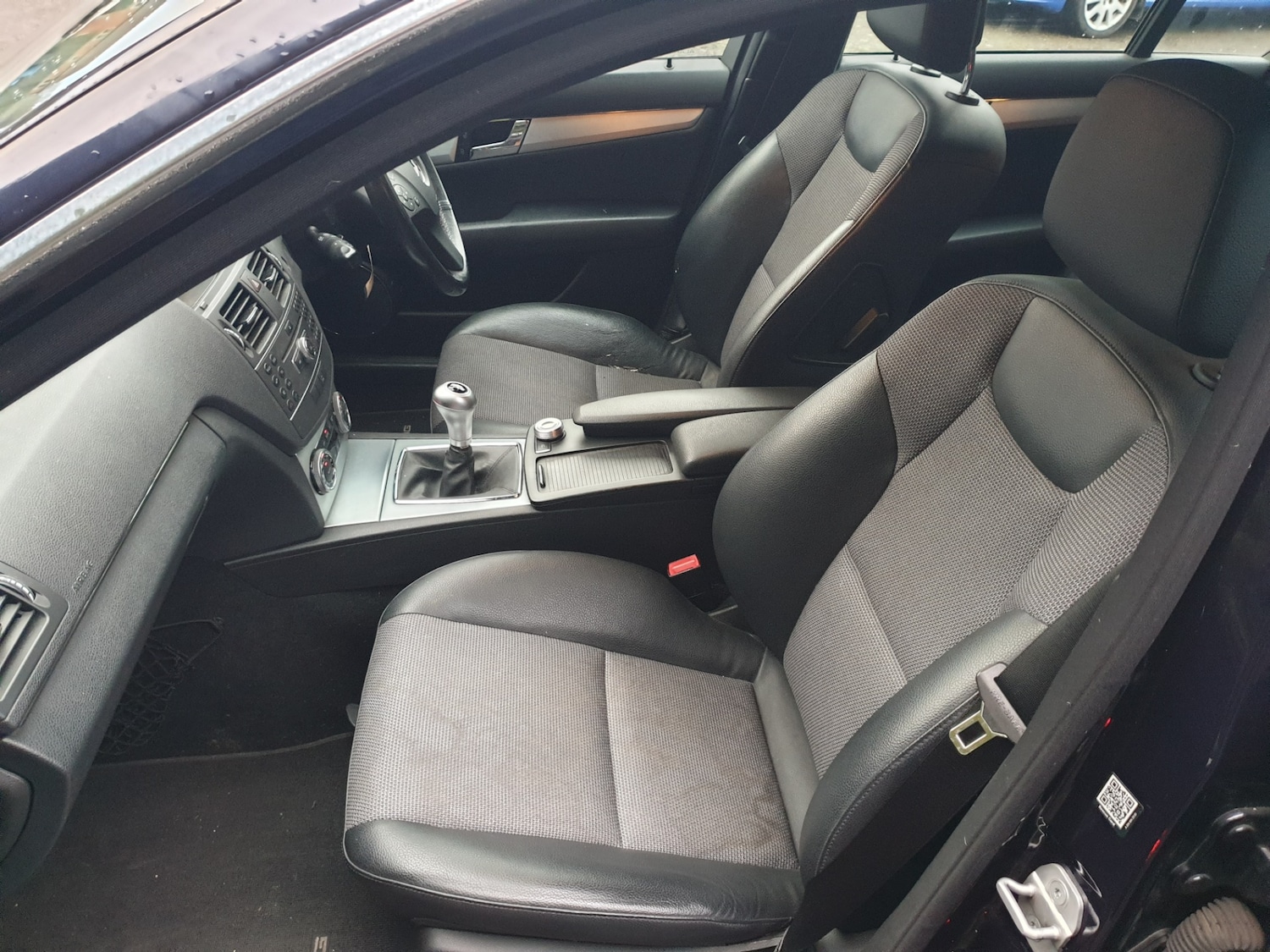 Used Mercedes-Benz C Class 2011 for sale - 77303814: Photo 10