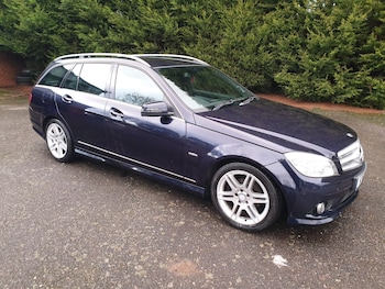 Used Mercedes-Benz C Class 2011 for sale - 77303814: Photo