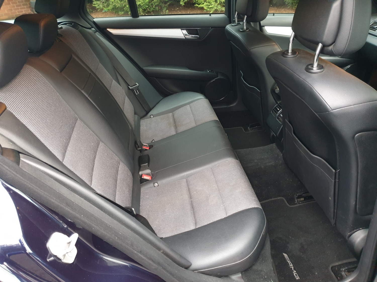 Used Mercedes-Benz C Class 2011 for sale - 77303814: Photo 9