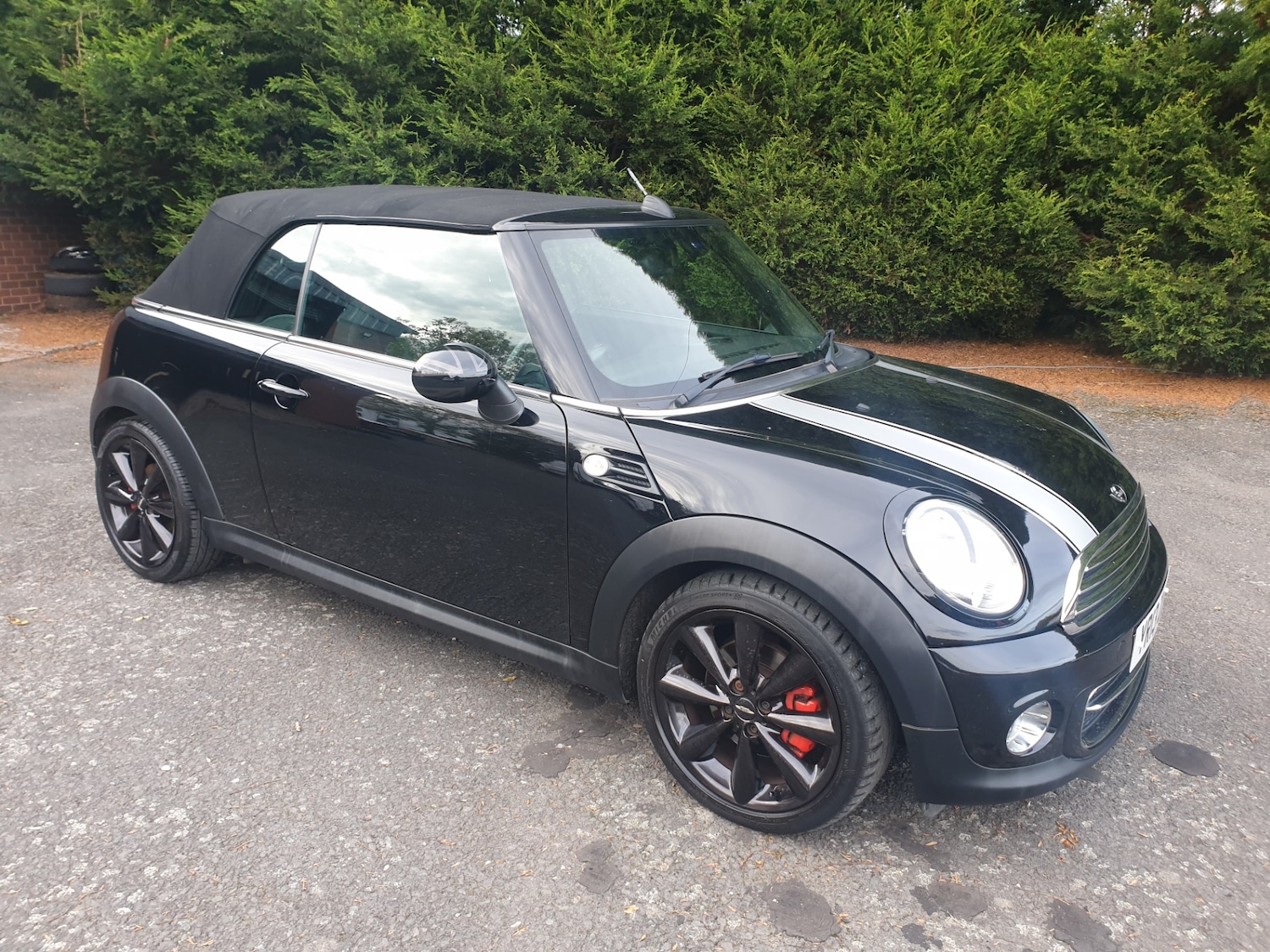 Used MINI Convertible 2013 for sale - 76302172: Photo 1