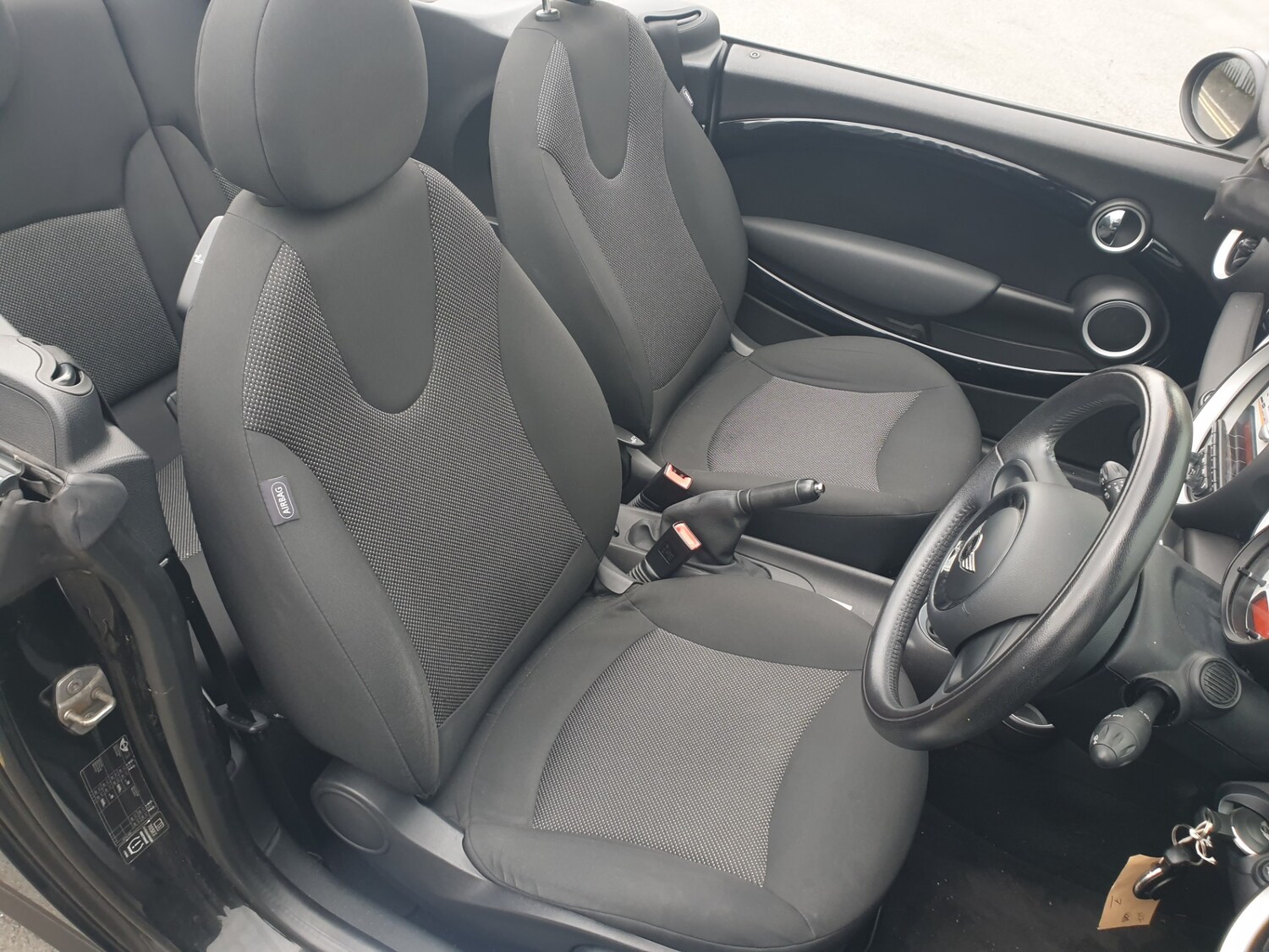 Used MINI Convertible 2013 for sale - 76302172: Photo 14
