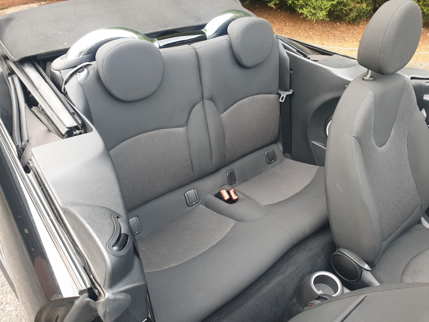 Used MINI Convertible 2013 for sale - 76302172: Photo 17