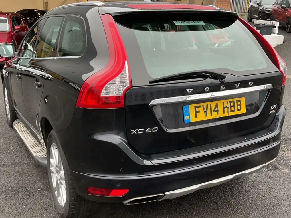 Used Volvo XC60 2014 for sale - 77062130: Photo 2