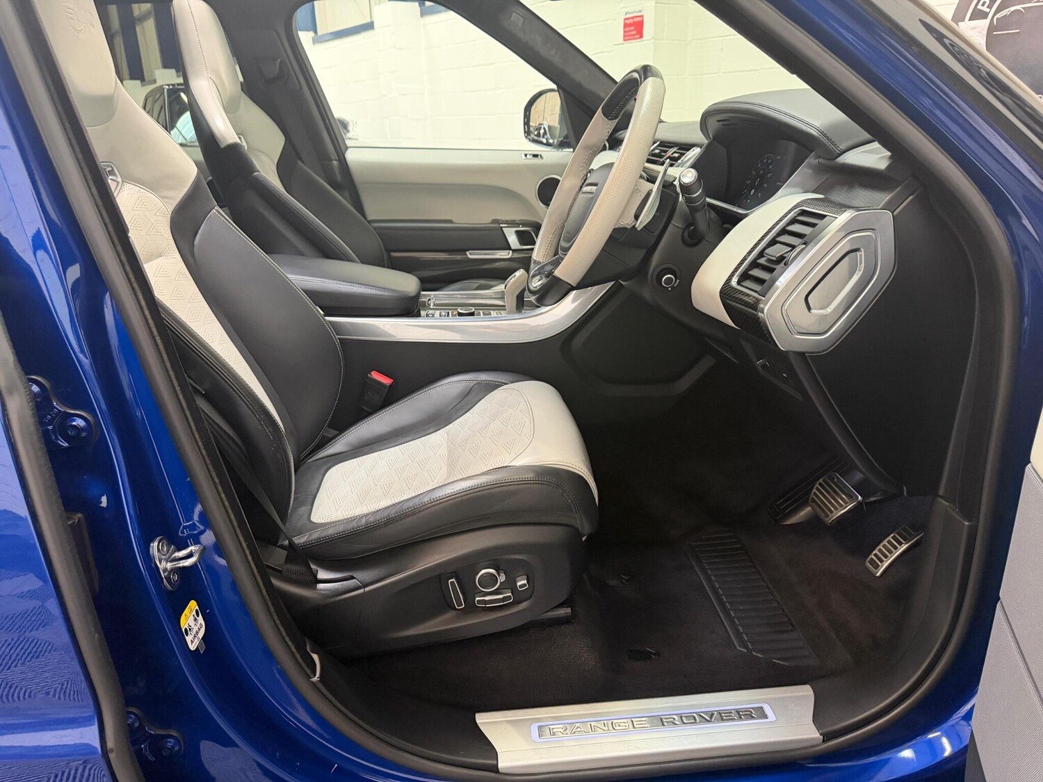 Used Land Rover Range Rover Sport 2021 for sale - 78049875: Photo 42