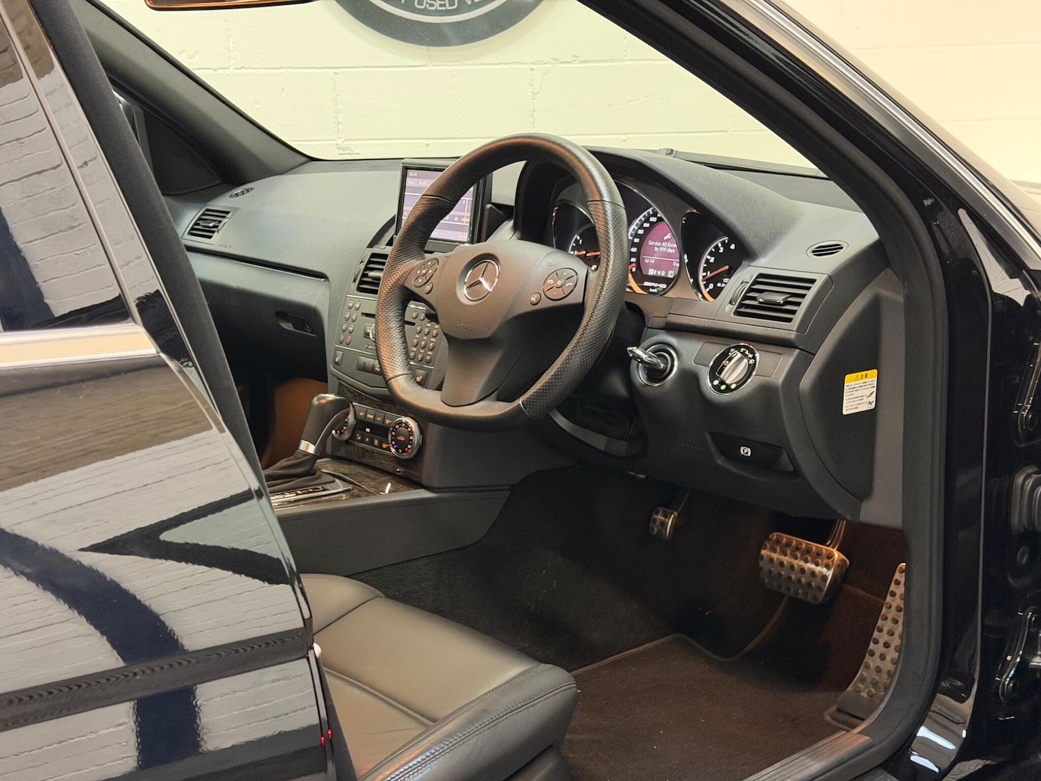 Used Mercedes-Benz C Class 2023 for sale - 77804978: Photo 3