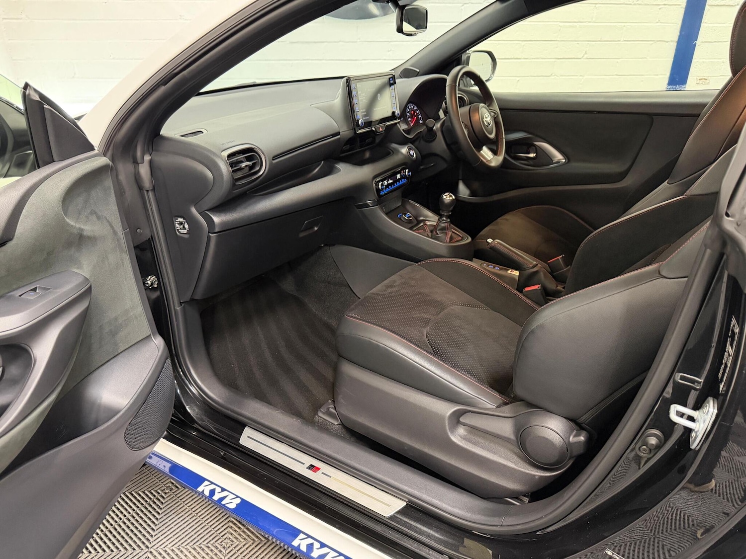 Used Toyota Yaris 2021 for sale - 77043105: Photo 18