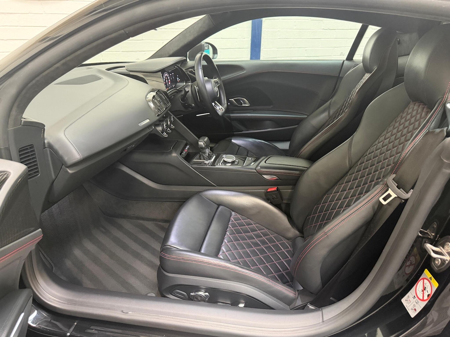 Used Audi R8 2021 for sale - 77136218: Photo 33