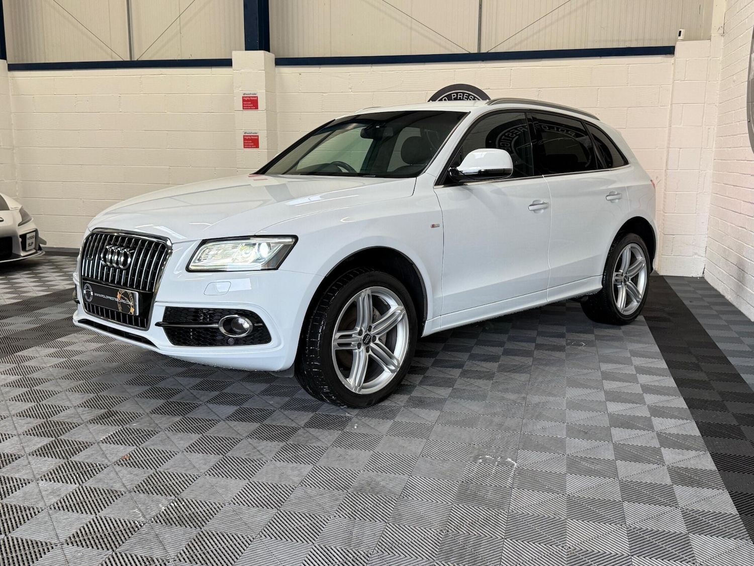 Used Audi Q5 2015 for sale - 76690926: Photo 6