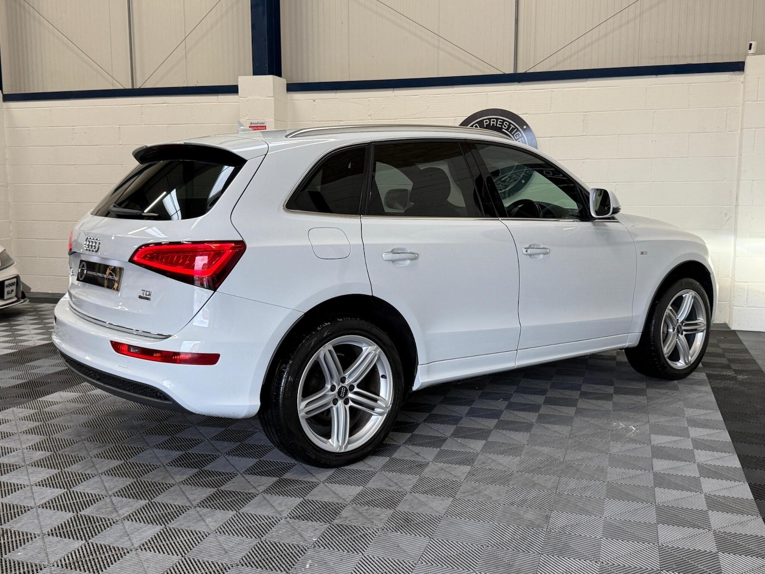 Used Audi Q5 2015 for sale - 76690926: Photo 8