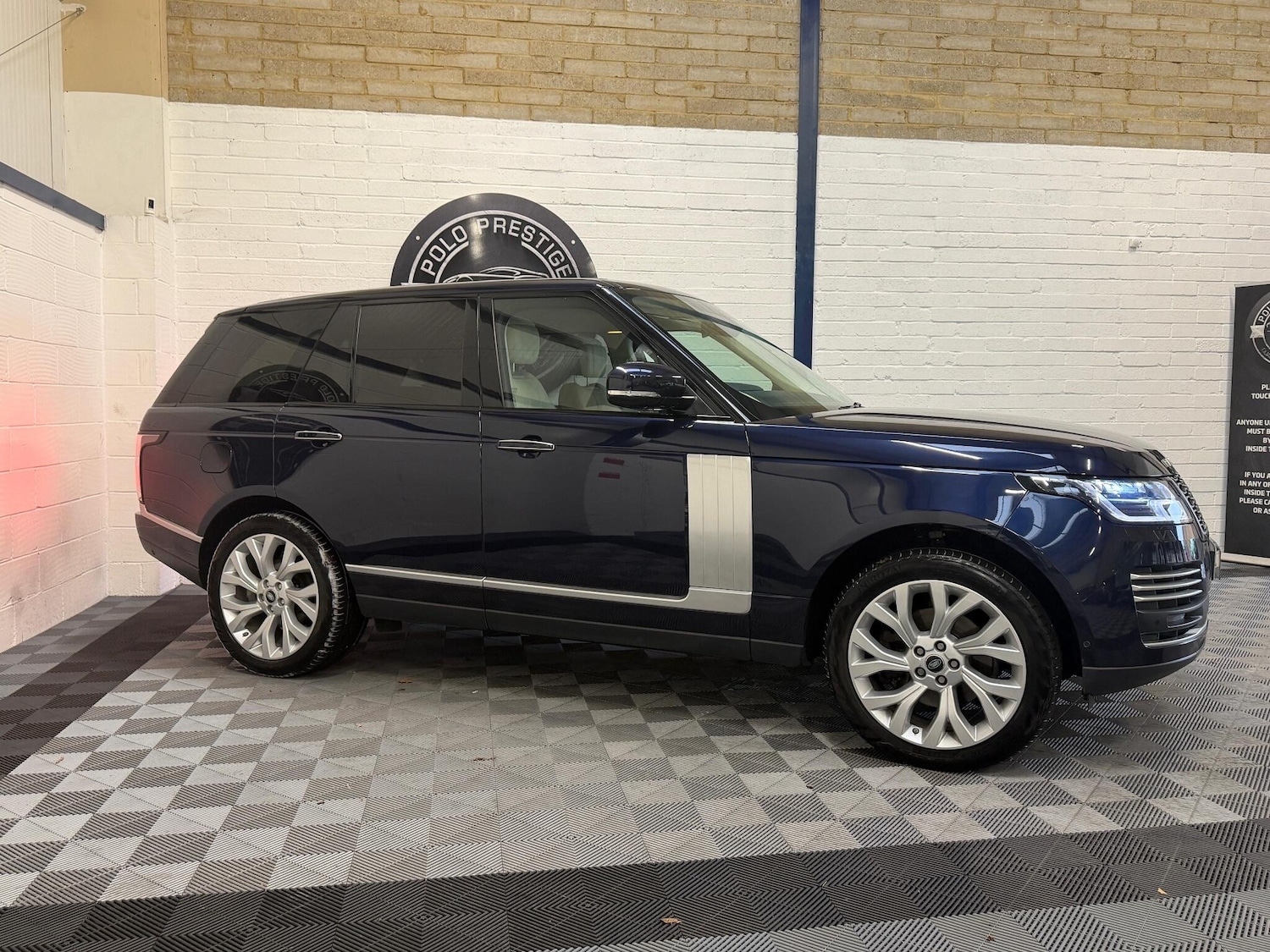 Used Land Rover Range Rover 2018 for sale - 77125230: Photo 16