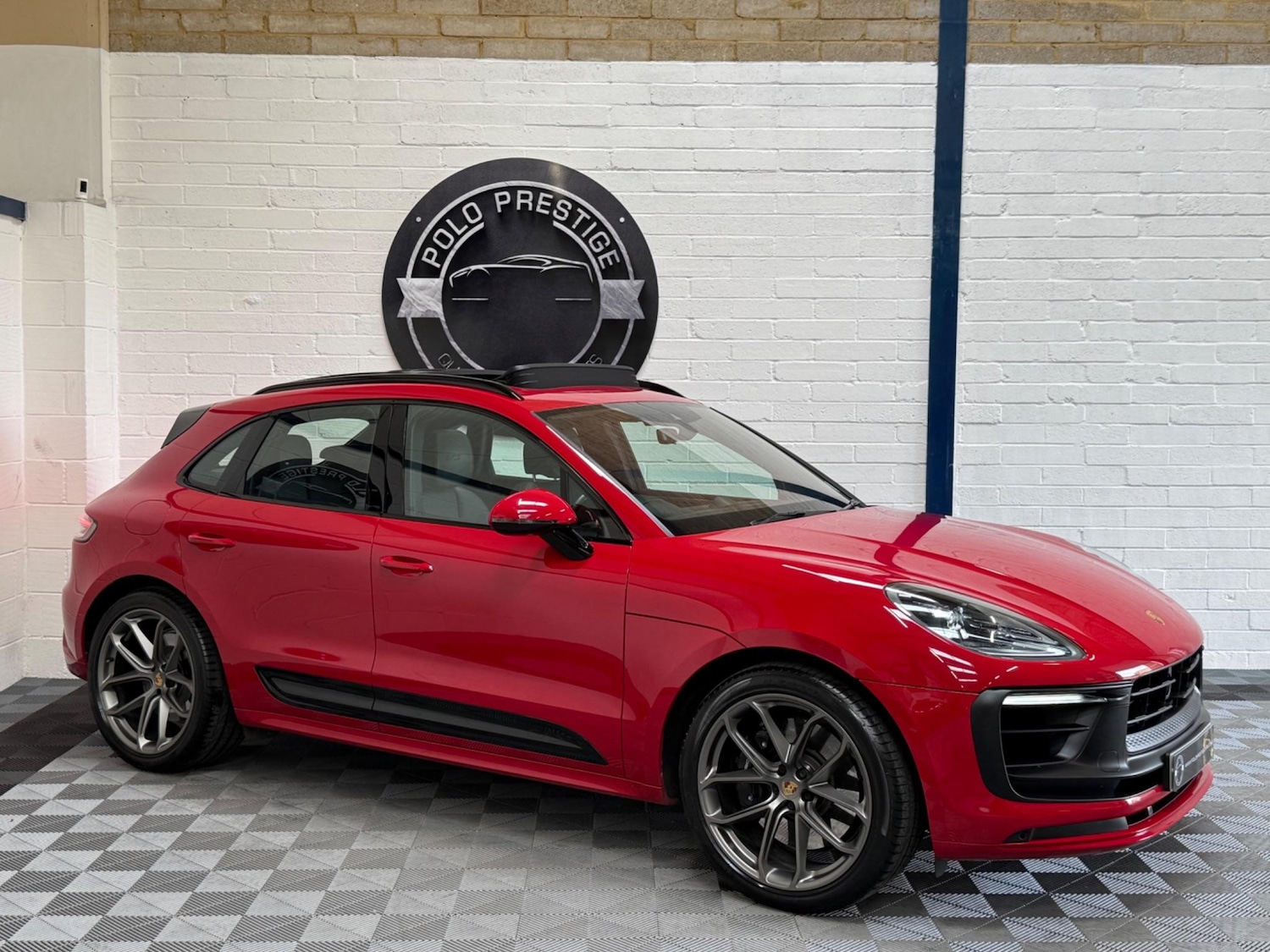 Used Porsche Macan 2022 for sale - 76690917: Photo 5