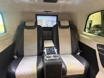 Used Mercedes-Benz V-Class 2018 for sale - 79049651: Photo