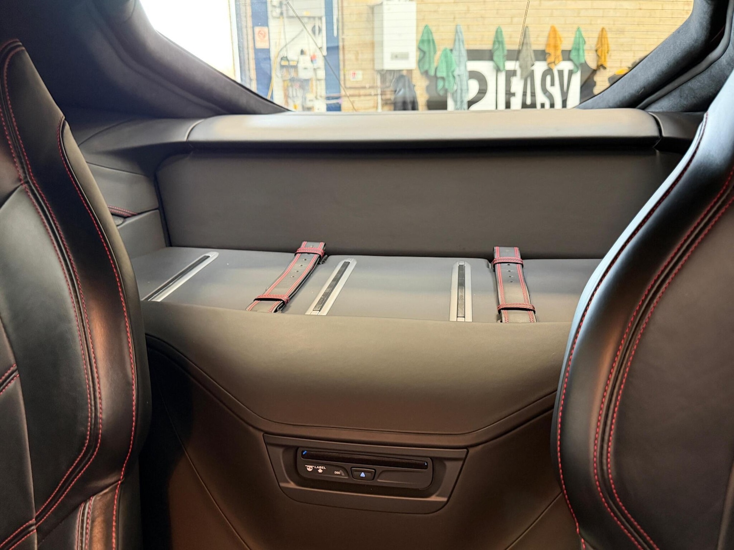 Used Ferrari F12 Berlinetta 2015 for sale - 76854950: Photo 21